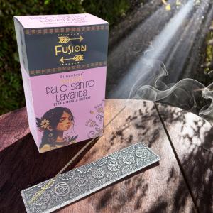 Supplier of Golden Palo Santo Incense
