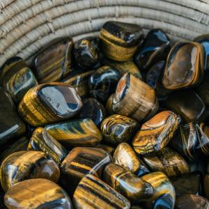 Distributor of Real African Tumble Stones for Retailers