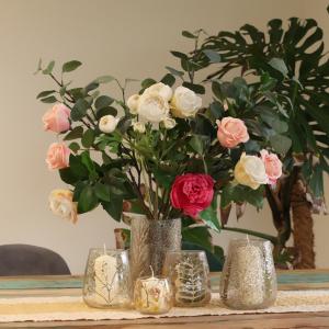 Natural Floral Glass Candle Holder for Retailers